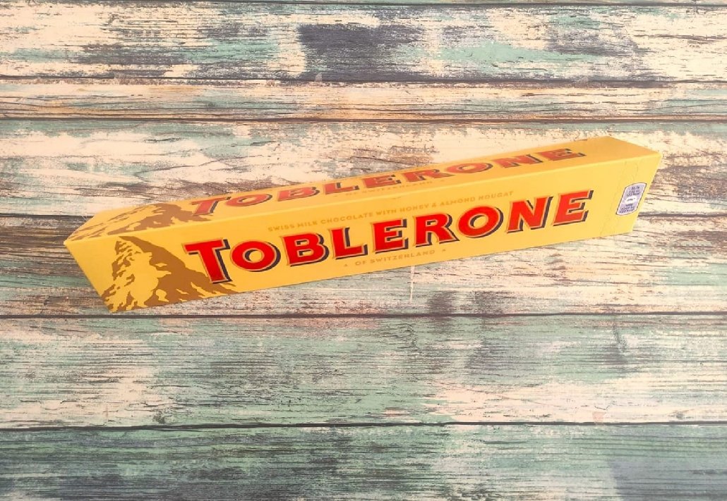 barra-de-toblerone-gigante-desayuno-a-domicilio.jpeg