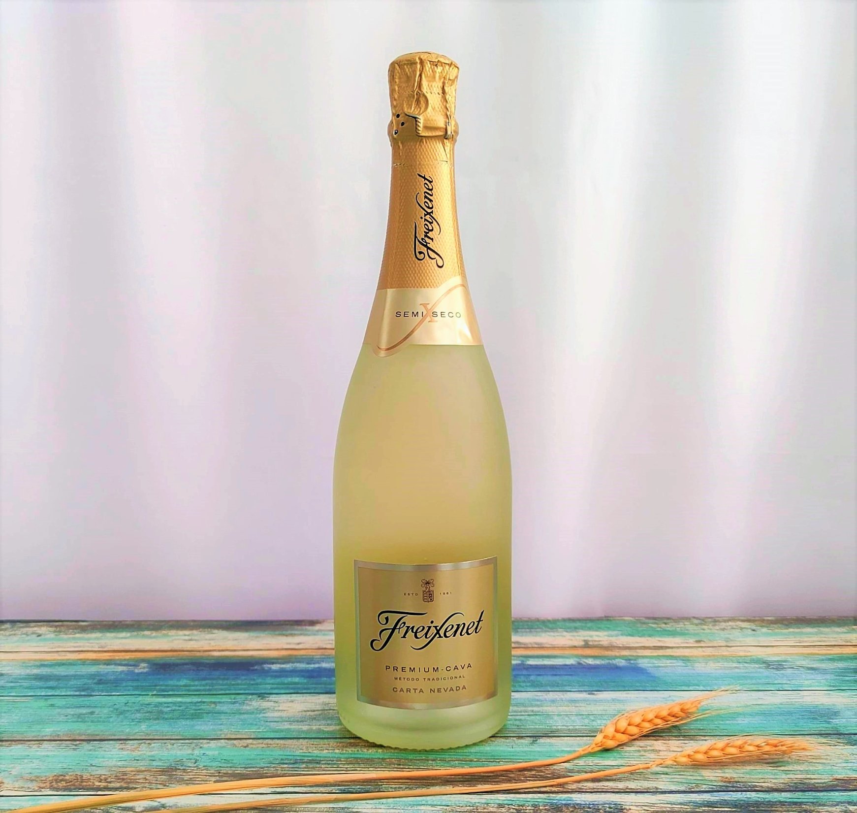 botella-de-cava-freixenet-regalo-original.jpg