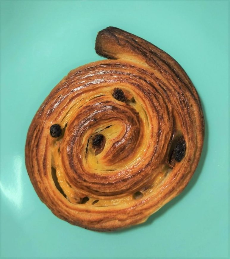 caracola-con-pasas-desayuno-a-domicilio.jpg