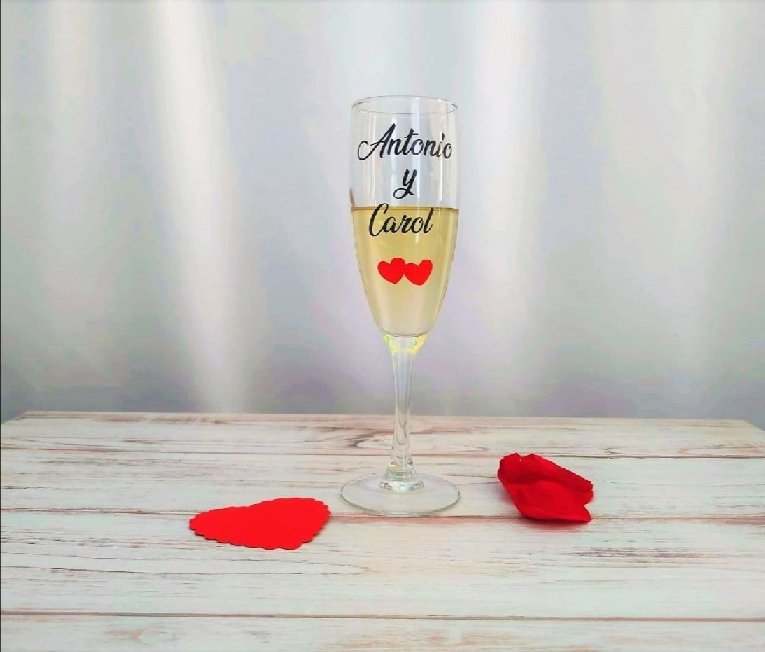 copa-champagne-grabada-regalo-original.jpg