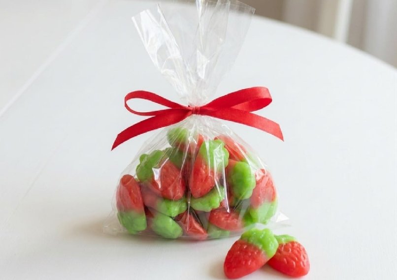 fresas-de-gominola-desayuno-a-domicilio.jpeg