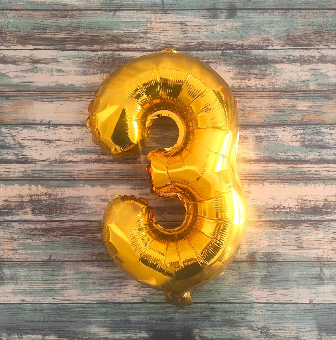 mini-globo-numero-tres-regalo-a-domicilio.jpeg