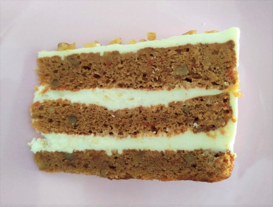 Porción Tarta de Zanahoria