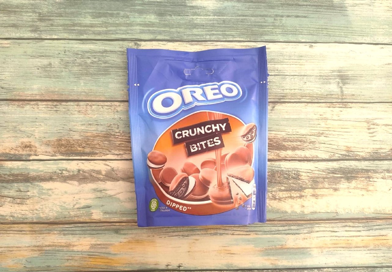 sobre-de-mini-oreos-bañadas-de-chocolate-desayunos-a-domicilio.jpeg