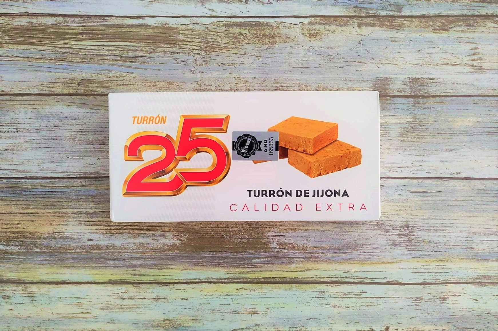 turron-de-almendras-trituradas-desayuno-a-domicilio.jpg