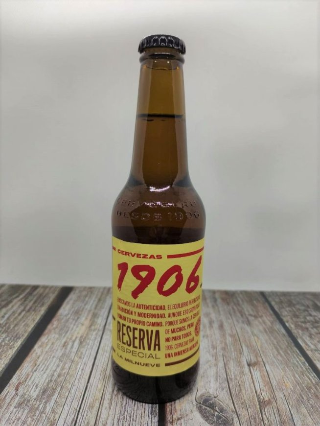 botellin-de-cerveza-1906-reserva-especial-picoteo.jpg